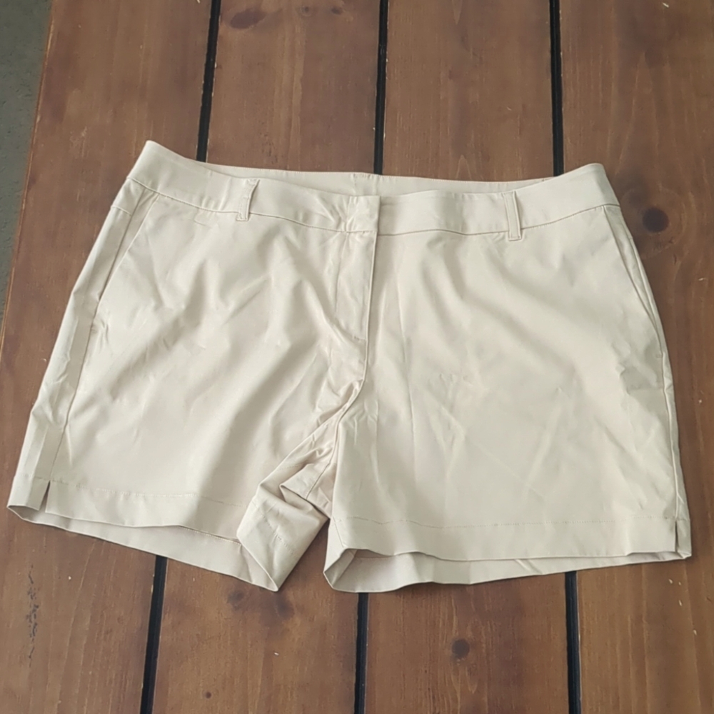 Three Sixty Six Beige/Tan Chino SHORTS Sz 16